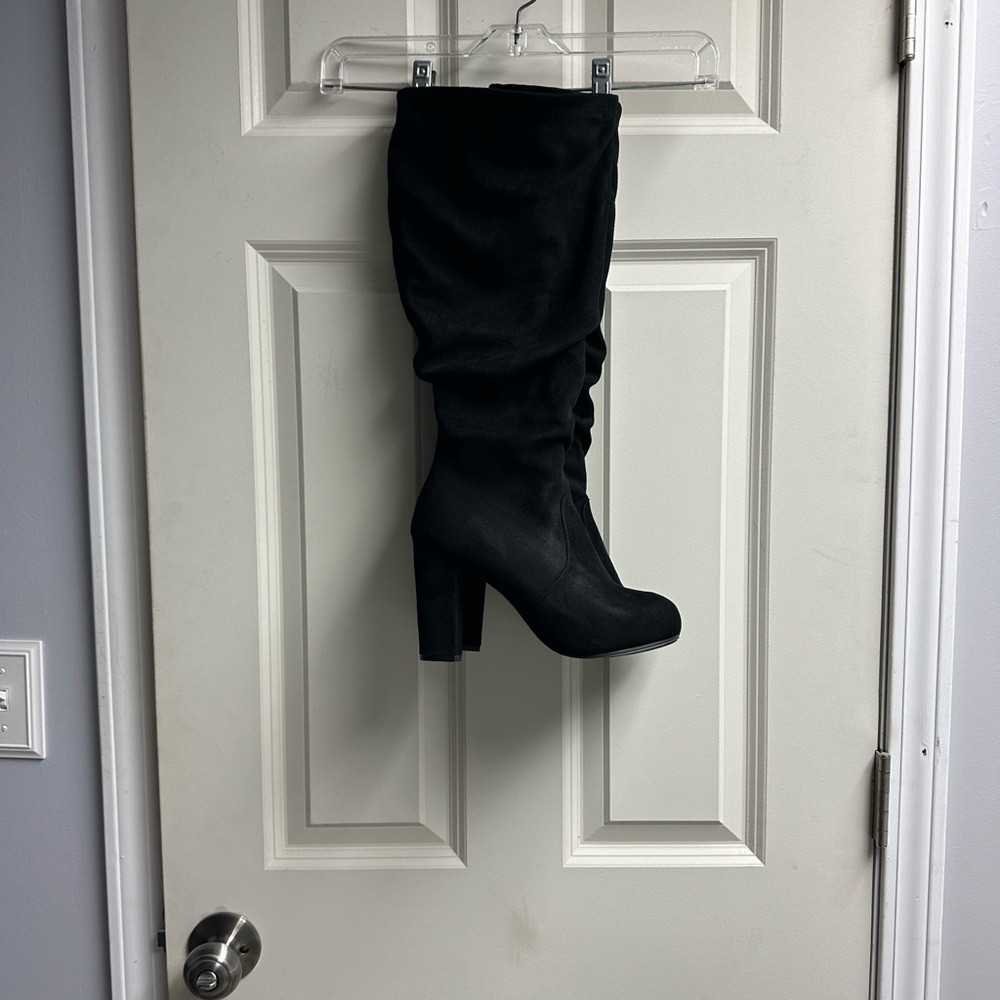 Stylish Black Heeled Boots for Women